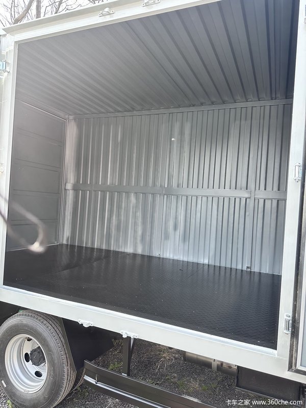 ��ԽCϵ�ػ������л��ȴ����� �����ߴ�0.98��