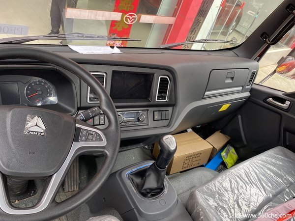 中国重汽豪曼潍柴170马力南昌永豪到店