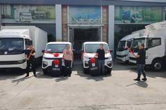 2台星享V6E PLUS电动封闭厢货成功交付客户