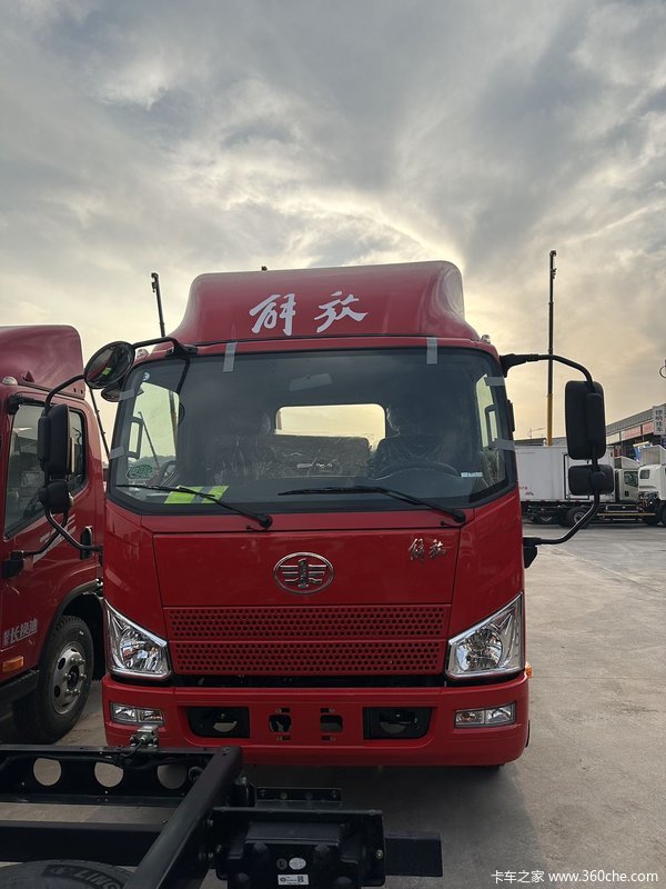 新车优惠活动持续进行,买了开心挣大钱
