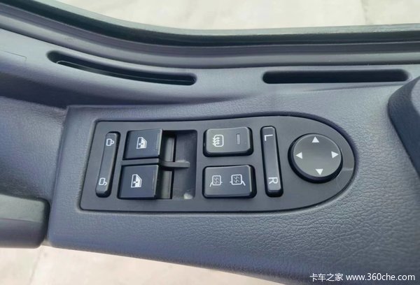 中国重汽，豪沃，前四后四(9.6米)，降价8.8万急售！！