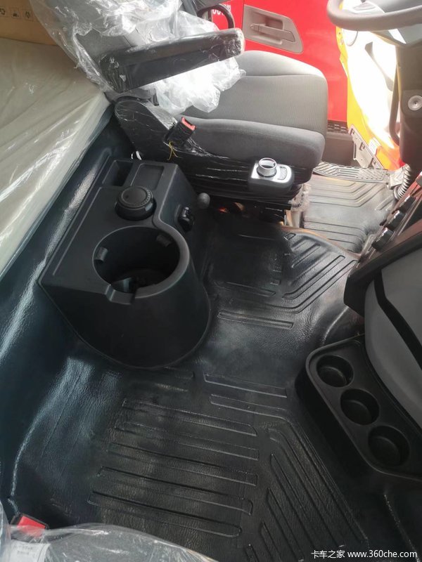 东风天锦KR高顶PLUS康明斯290马力，法士特自动档原厂高栏