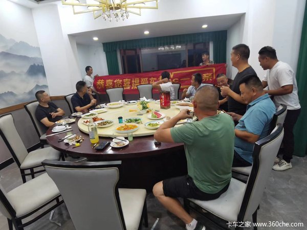 湖州跨跃汽车交车座谈会及新品上市品鉴会