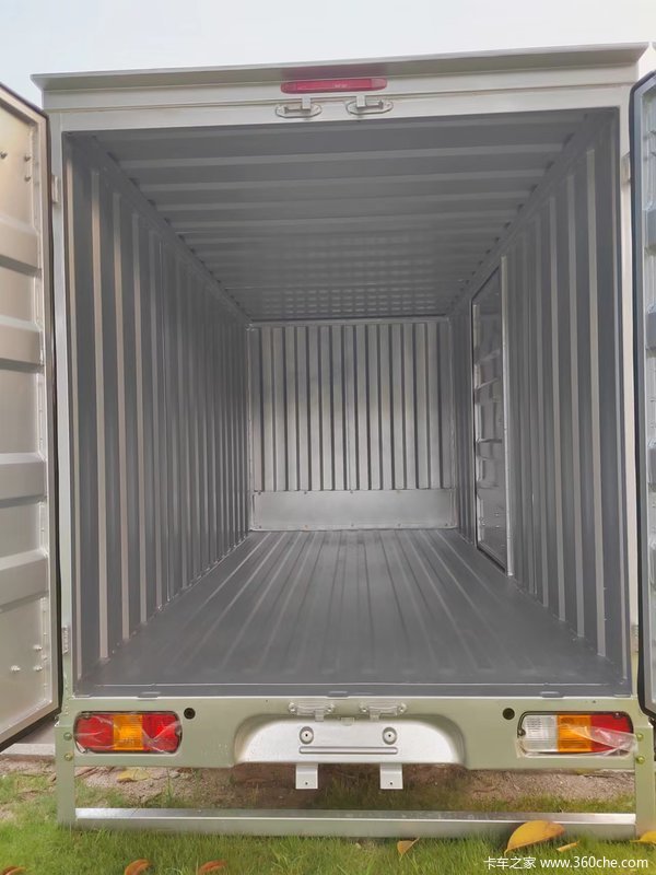 五菱汽车～神车小厢货～新能源汽车出门更省钱