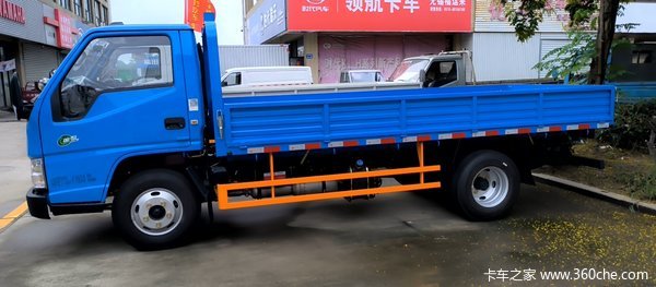 新车到店 无锡市顺威窄体载货车仅需8.58万元