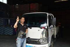 荆州建材市场客户中秋走访，为奥铃客户带去节日礼物