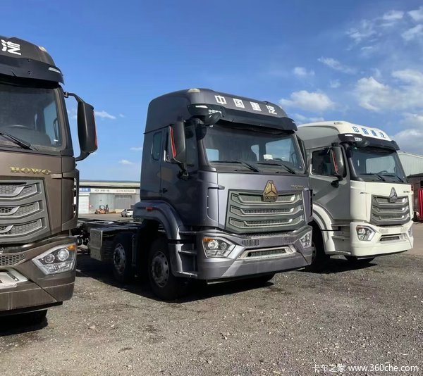 豪沃特价车，优惠5万，现车促销，前四后四7.8-9.6米