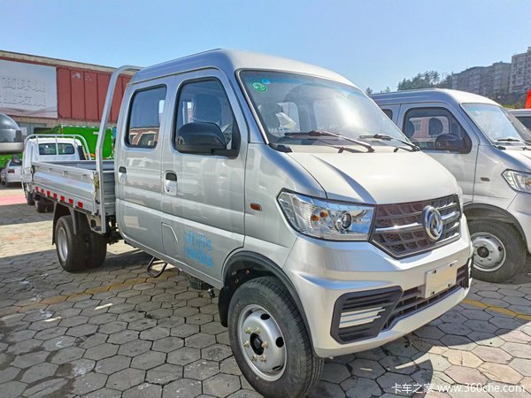 恭喜做工程樊总 喜提东风途逸T3载货车