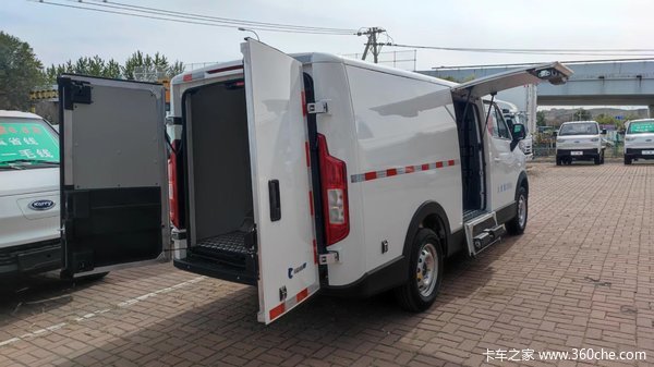 全铝车身更轻更省电 防腐更好 8.9方空间
