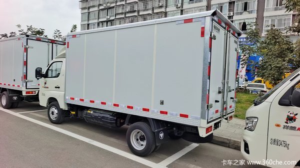 福田 祥菱M2 舒适型 2.0L 122马力 CNG 3.7米单排厢式微卡(国六)(BJ5032XXY5JC6-07)