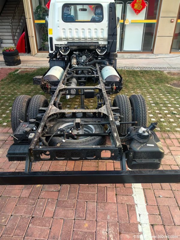 福田领航S1天燃气车型到店,主打一个运输成本低低低