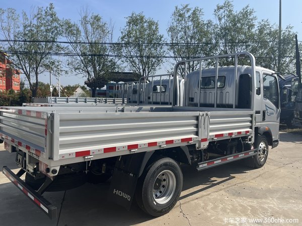 豪沃悍将M3排半车型特价促销中!!!