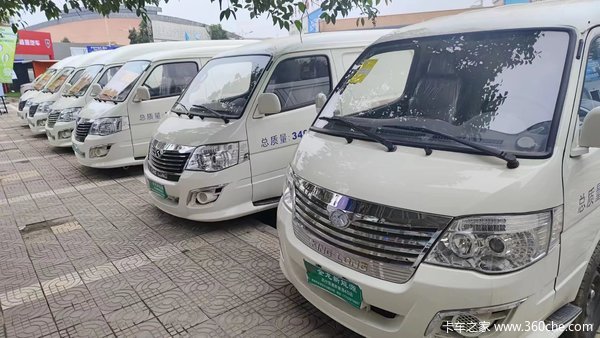 疯狂促销，直降0.5万！西安市金威VAN/轻客系列优惠价