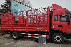 东风天锦KR，康明斯260马力，6.8米苍栏