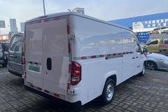 五菱菱势黄金仓，满载续航200以上，箱货3米长