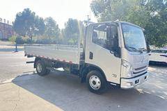 上汽跃进 超越C300 140马力 4.2米单排栏板轻卡