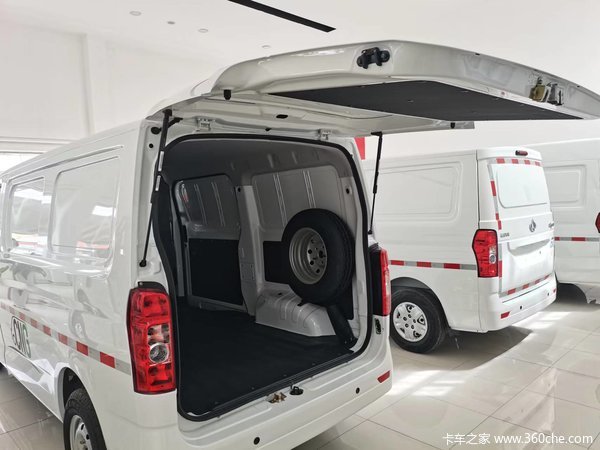 恭喜阿迪力先生 喜提长安睿行M60VAN/轻客