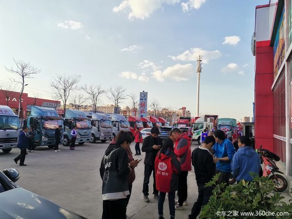 曲靖云诺销售公司客户答谢会及黄牌推介会