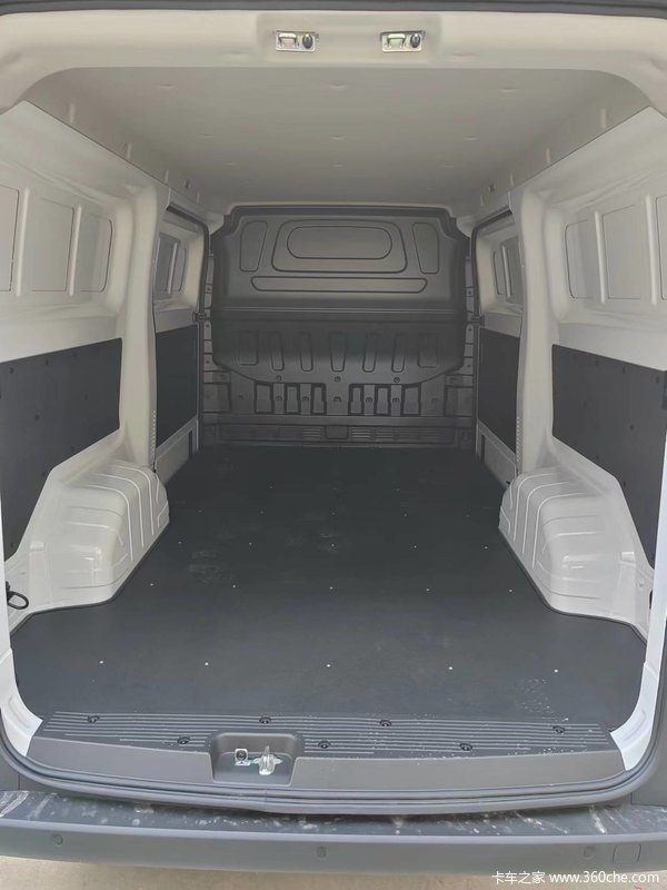 瑞驰EC75 2座 5.13米纯电动封闭货车 现金优惠6万元