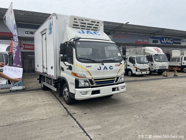 骏铃HV5插电式混合动力湖南骏铃店新年优惠活动火热进行中