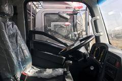 飞驰在田野上的小刚炮，悍将原厂厢的魅力无可阻挡