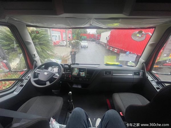 抢购在行动！上海解放J6L载货车降价大放送，立降2万