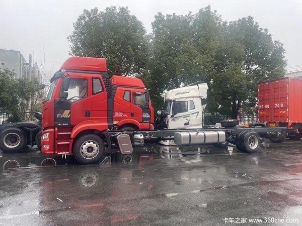 动力舒适节油样样顶级!解放J6L重卡速报 又将成为一代“神车”?