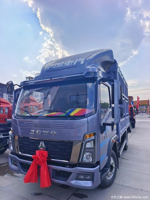 本店蓝牌黄牌车型均有现车,支持以旧换新,支持分期,欢迎到店品鉴