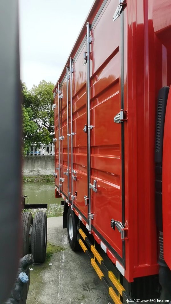 多利卡D6载货车宁波市火热促销中 让利高达0.3万