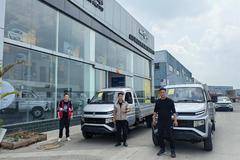 王哥喜提新车 两台 多谢王哥的支持 祝王哥生意兴隆财源广进