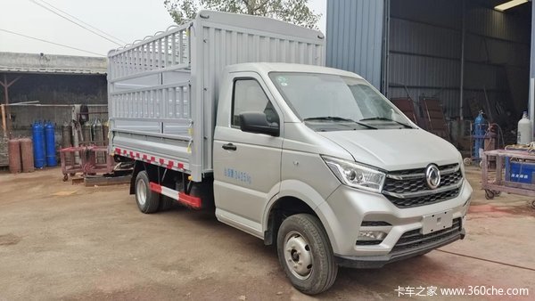 河南佳阳东风小霸王，轻卡底盘5万2年免息贷开回家！