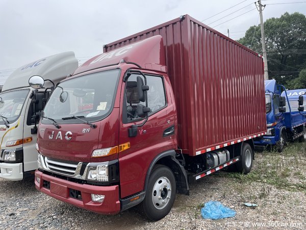 骏铃V5全系车型湖南骏铃店新年特惠活动火热进行中