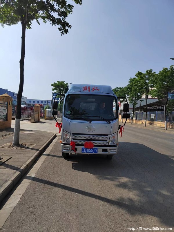 恭喜罗平尹老板吉日喜提爱车解放轻卡领途