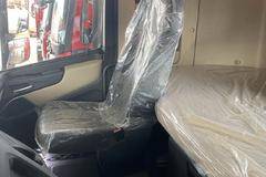 中外合资技术，几十年的专注，中国自动挡重卡的领头羊。