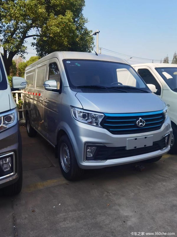 昆山福征店跨越星V5VAN/轻客限时促销中 优惠1万