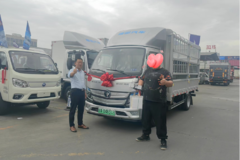 恭喜孟老板喜提欧马可智蓝小卡，中置电池电驱桥，电子液刹终身质保