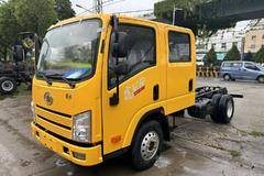 一汽解放 能下地库的双排车~虎VR