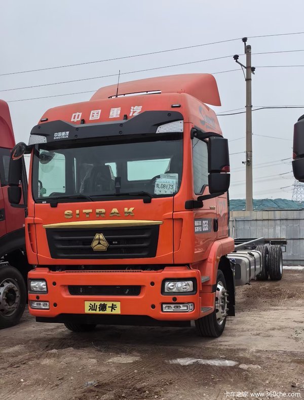 中国重汽 汕德卡SITRAK G5S重卡 豪华版 290马力 4X2 9.6米AMT自动档厢式载货车(国六)(ZZ5186XXYN711GF1)