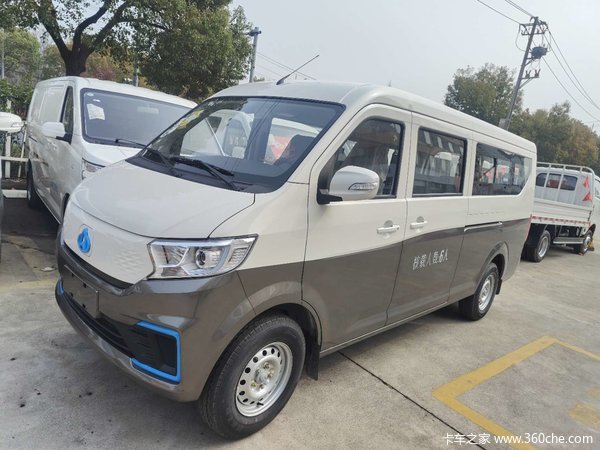 昆山福征店优惠9万跨越星V7EV厢货火热促销中