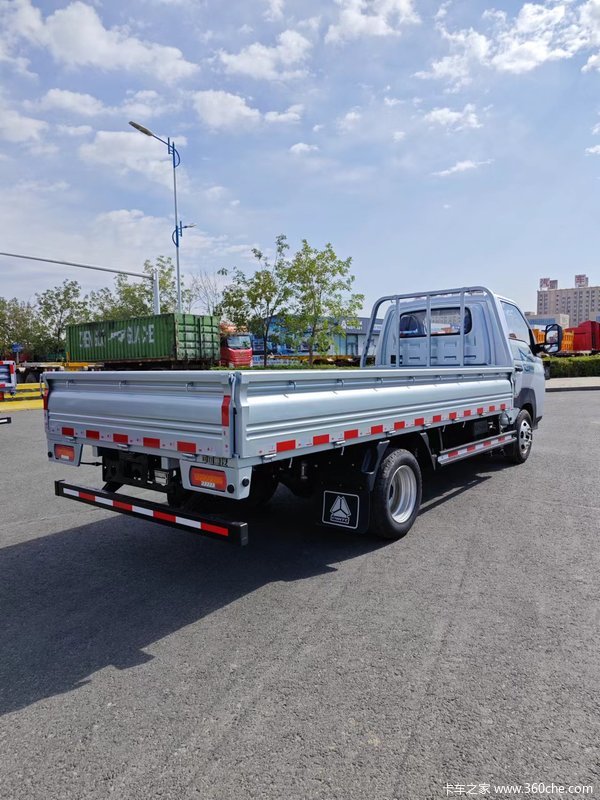 中国重汽豪沃智相小轻卡小身材大能量走街串巷生意旺