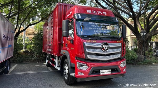 全面升级的福田康明斯F4.5L发动机，其马力从原先的220kW·