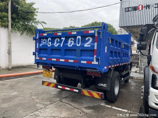 恭喜左总：沙石料码头 喜提骏铃G自卸车