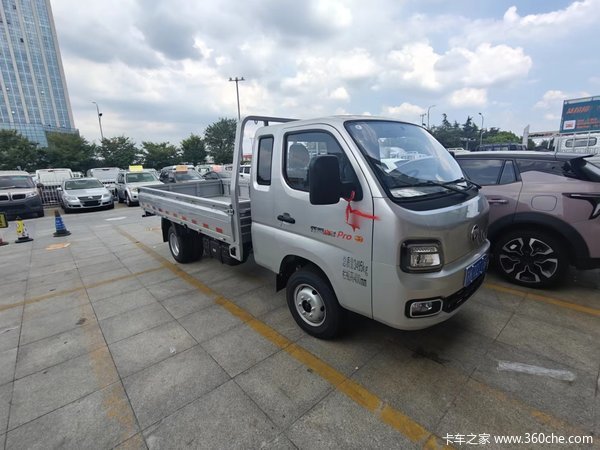 恭喜黄老板 喜提福田祥菱M2 Pro排半平板一台