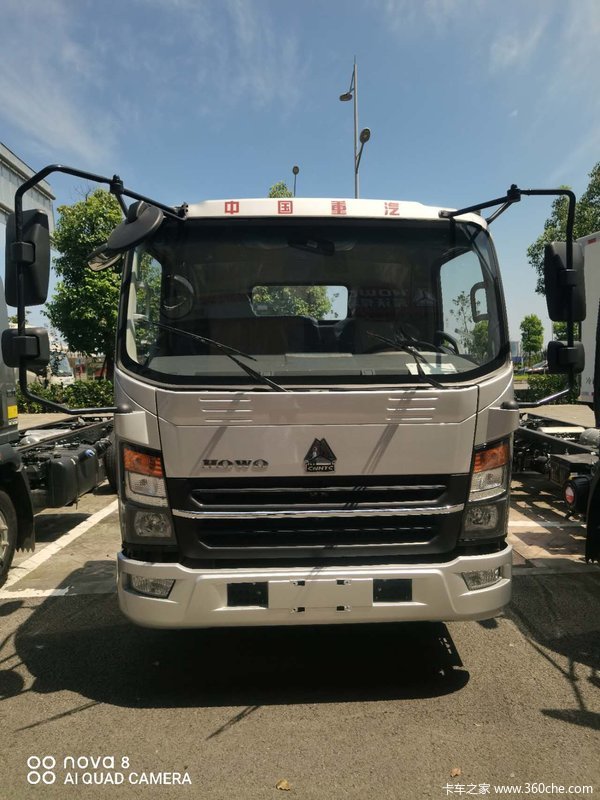 豪沃悍将M170马重载二类底盘一口价10.2万元