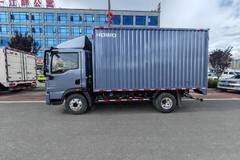 重汽豪沃统帅Pro170马力法士特六档4.2米箱车