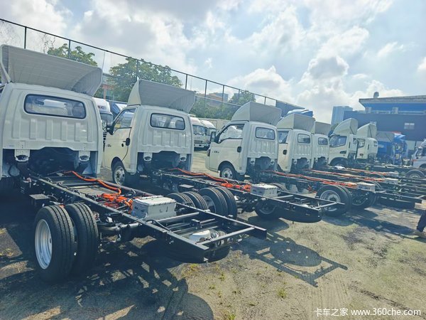 南城江淮恺达新能源纯电货车64度电新车到店，宁德时代第3代单包电