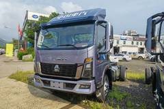 中国重汽HOWO 统帅 180马力 4.15米单排栏板轻卡