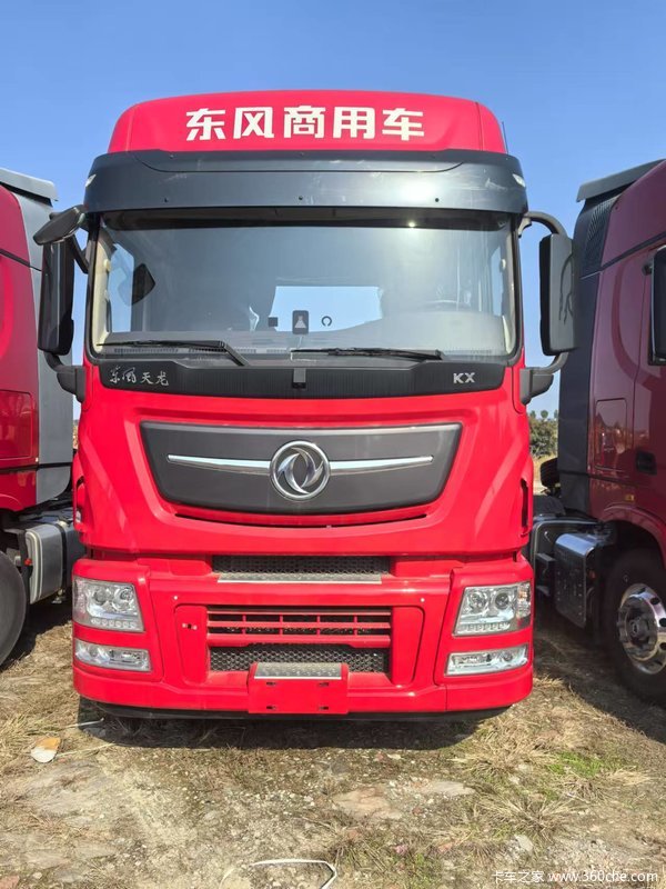 东风商用车 天龙旗舰KX 经典版 560马力 6X4 AMT自动挡牵引车(国六)(速比3.42)(DFH4250C7)