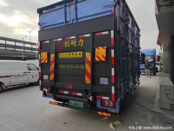 宇通轻卡4米2车箱 2.3宽128度大电量 福利来袭
