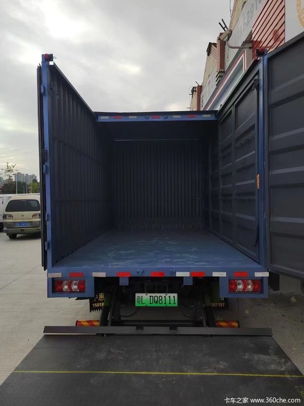 宇通轻卡4米2新能源纯电车 又来发福利了